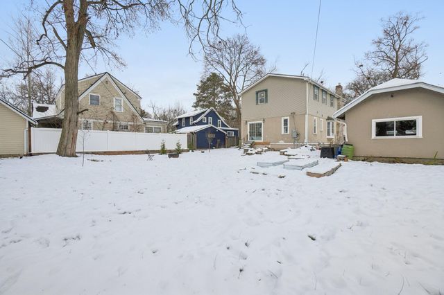 7 Oakwood Street, Ypsilanti City, MI 48197