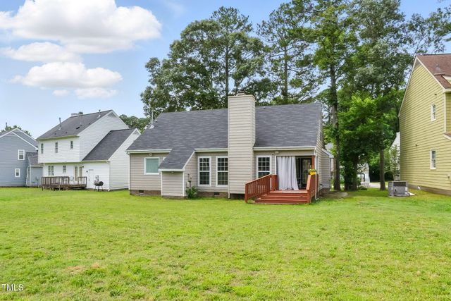 4905 Knightsbridge Way, Raleigh, NC 27604