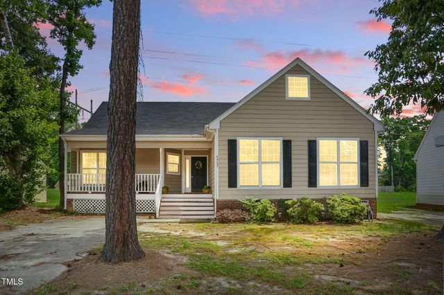 4905 Knightsbridge Way, Raleigh, NC 27604