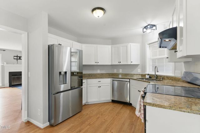 4905 Knightsbridge Way, Raleigh, NC 27604