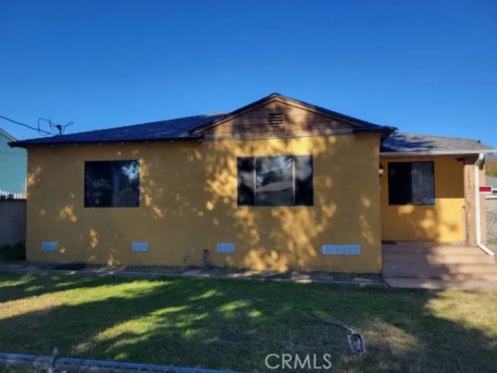 1434 W 16th, San Bernardino, CA 92411