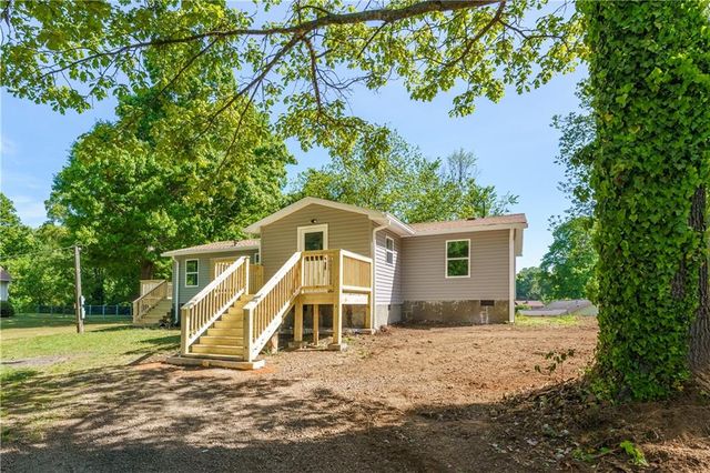 1412 Floyd Circle, Gainesville, GA 30507