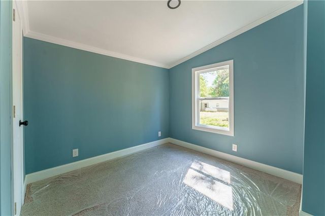 1412 Floyd Circle, Gainesville, GA 30507