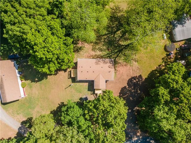 1412 Floyd Circle, Gainesville, GA 30507