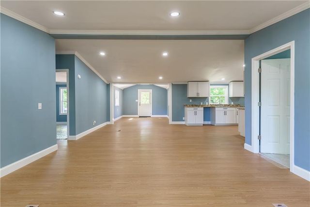 1412 Floyd Circle, Gainesville, GA 30507