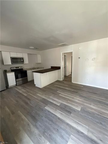 3587 Gum DR, Portsmouth, VA 23707