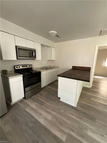 3587 Gum DR, Portsmouth, VA 23707