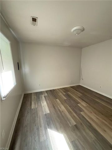 3587 Gum DR, Portsmouth, VA 23707