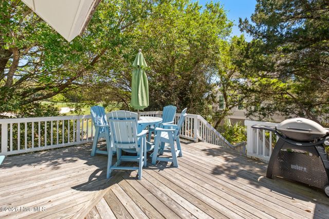 31 Horsemint Trail, Bald Head Island, NC 28461