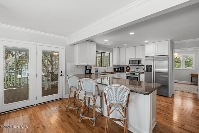 31 Horsemint Trail, Bald Head Island, NC 28461