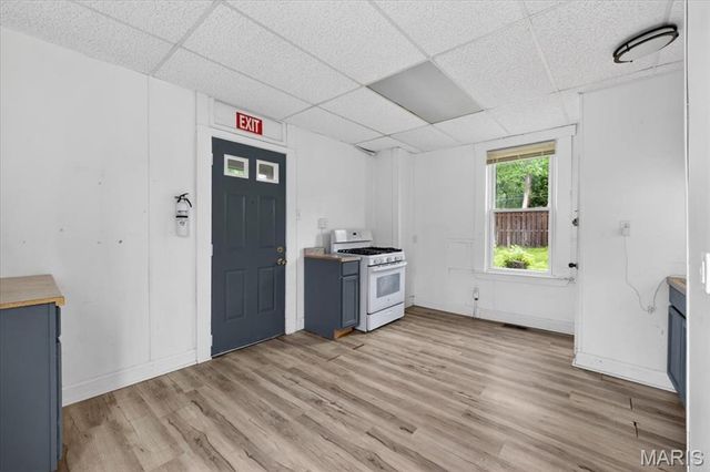 6549 Bartmer Avenue, University City, MO 63130
