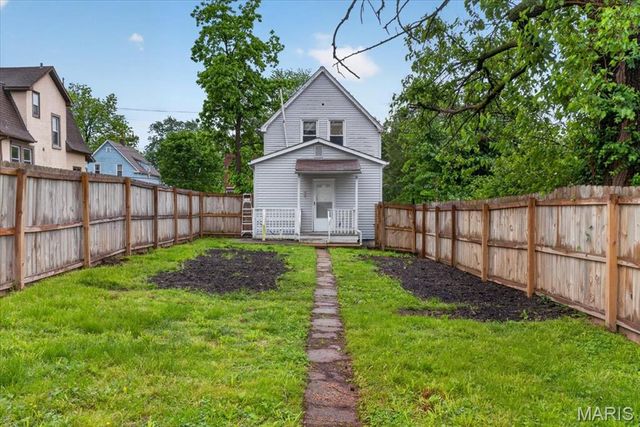6549 Bartmer Avenue, University City, MO 63130