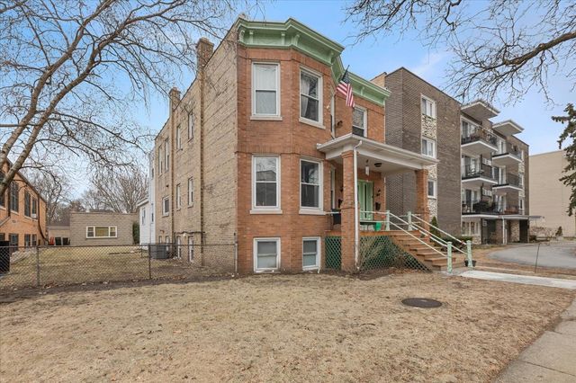 5207 Galitz Street, Skokie, IL 60077