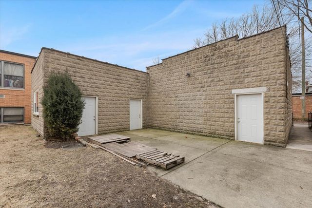 5207 Galitz Street, Skokie, IL 60077