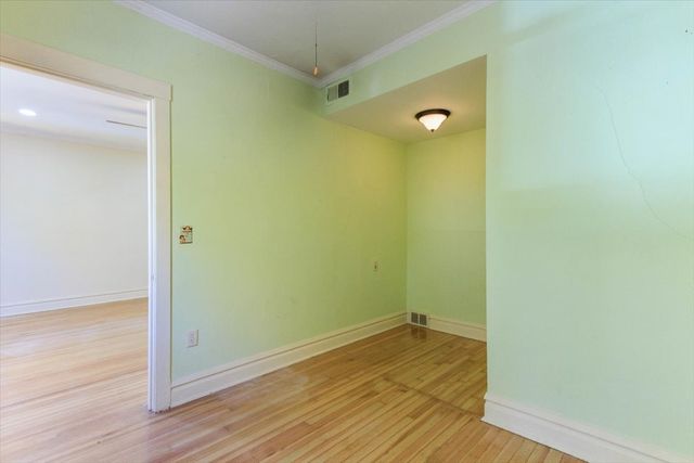 5207 Galitz Street, Skokie, IL 60077