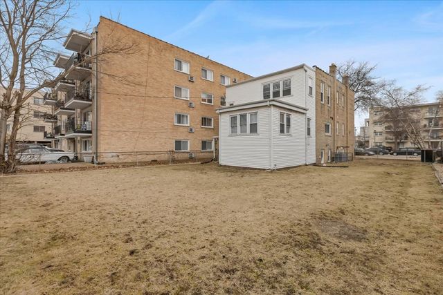 5207 Galitz Street, Skokie, IL 60077