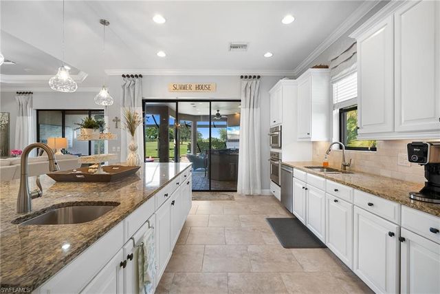 3307 Chestnut Grove DR, Alva, FL 33920