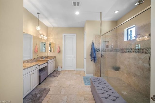 3307 Chestnut Grove DR, Alva, FL 33920