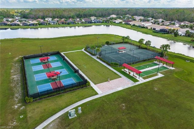 3307 Chestnut Grove DR, Alva, FL 33920