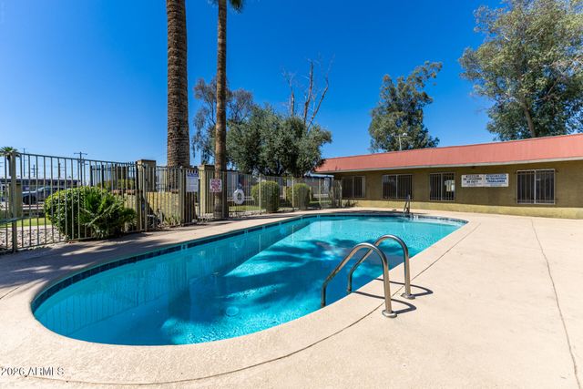 4615 N 39TH Avenue 23, Phoenix, AZ 85019