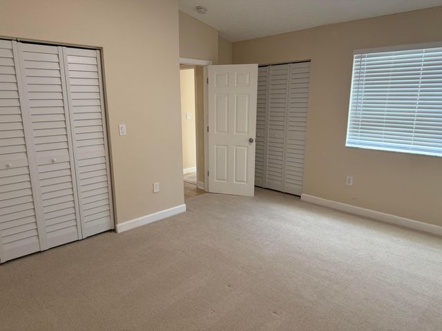 940 Doveplum Court, Hollywood, FL 33019