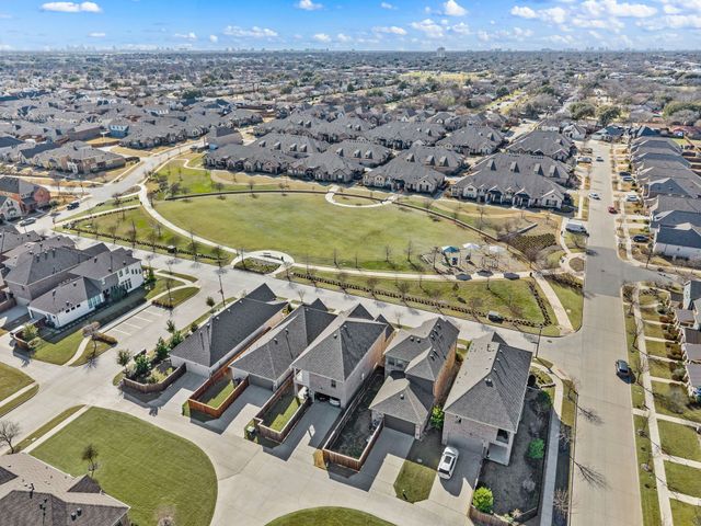 2521 Barnwood Lane, Garland, TX 75042