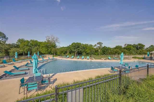 2521 Barnwood Lane, Garland, TX 75042