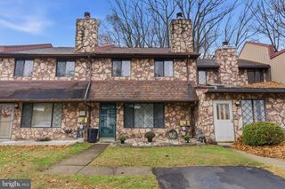 1704 NATHANIEL DR, Philadelphia, PA 19116