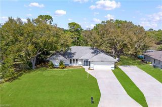 11253 Rabun Gap DR, North Fort Myers, FL 33917