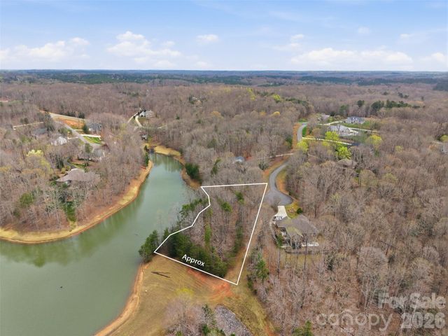 150 Harborgate Drive, Statesville, NC 28625