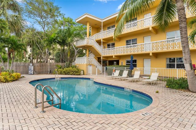 815 Middle River Dr 218, Fort Lauderdale, FL 33304