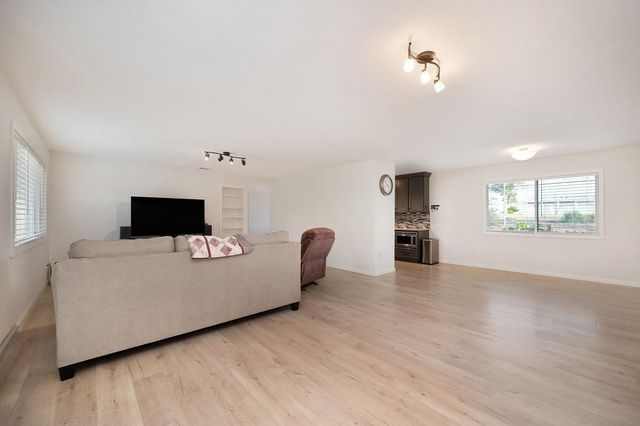 8472 Joe Rodgers Rd, Granite Bay, CA 95746