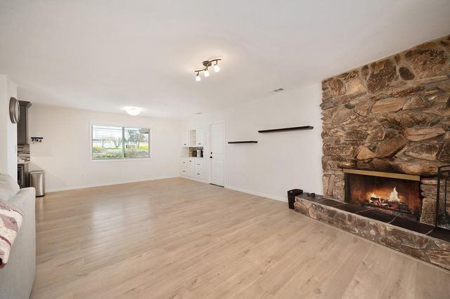 8472 Joe Rodgers Rd, Granite Bay, CA 95746