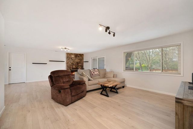 8472 Joe Rodgers Rd, Granite Bay, CA 95746