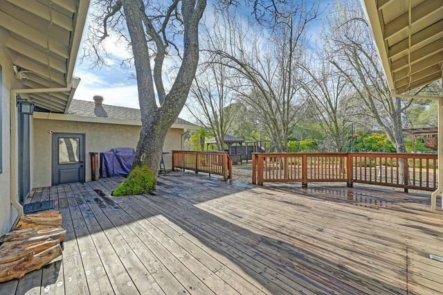 8472 Joe Rodgers Rd, Granite Bay, CA 95746