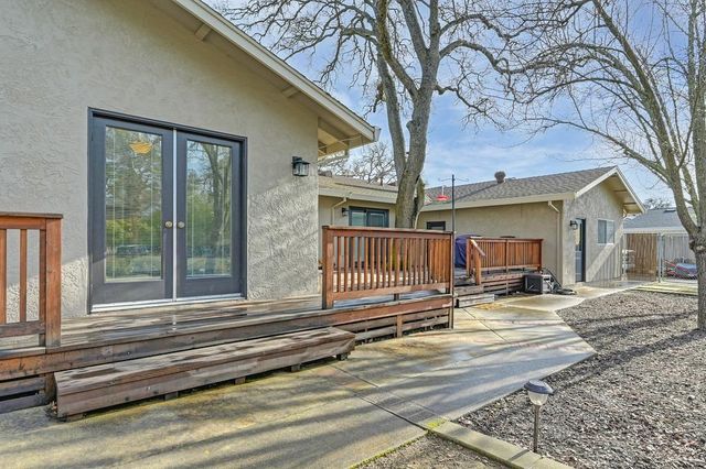 8472 Joe Rodgers Rd, Granite Bay, CA 95746