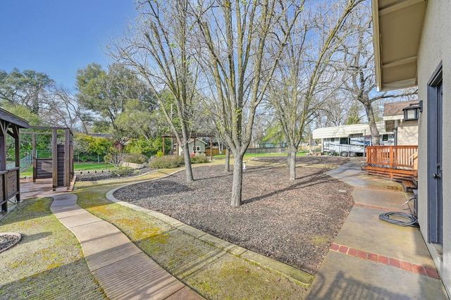 8472 Joe Rodgers Rd, Granite Bay, CA 95746