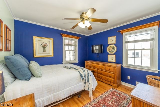 49 Locust Dr, Kenilworth Boro, NJ 07033