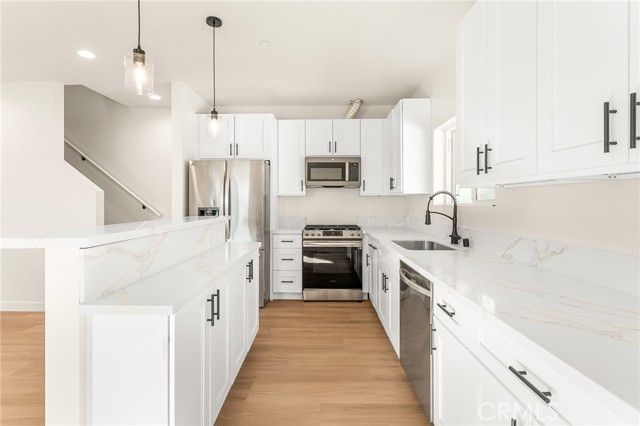 904 Hert St, Colton, CA 92324