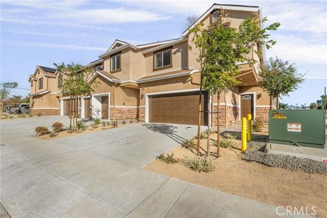 904 Hert St, Colton, CA 92324