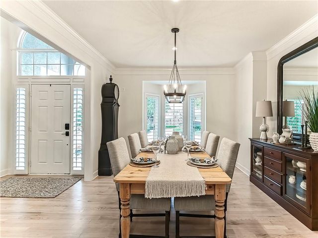 11151 S Whitetail Lane, Olathe, KS 66061