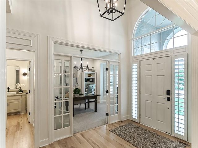 11151 S Whitetail Lane, Olathe, KS 66061