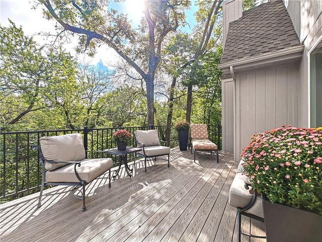 11151 S Whitetail Lane, Olathe, KS 66061