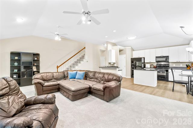 11113 Asbury Chapel Road, Huntersville, NC 28078