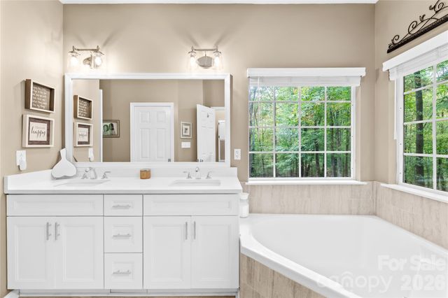 11113 Asbury Chapel Road, Huntersville, NC 28078