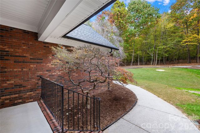 11113 Asbury Chapel Road, Huntersville, NC 28078