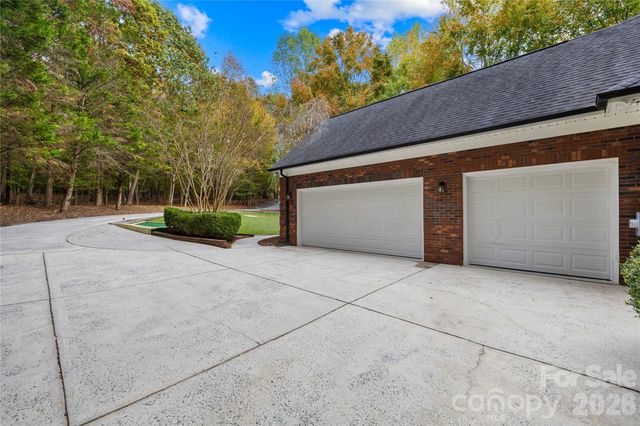 11113 Asbury Chapel Road, Huntersville, NC 28078