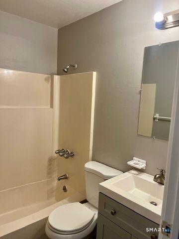 20 Garland Street C, Waterbury, CT 06704