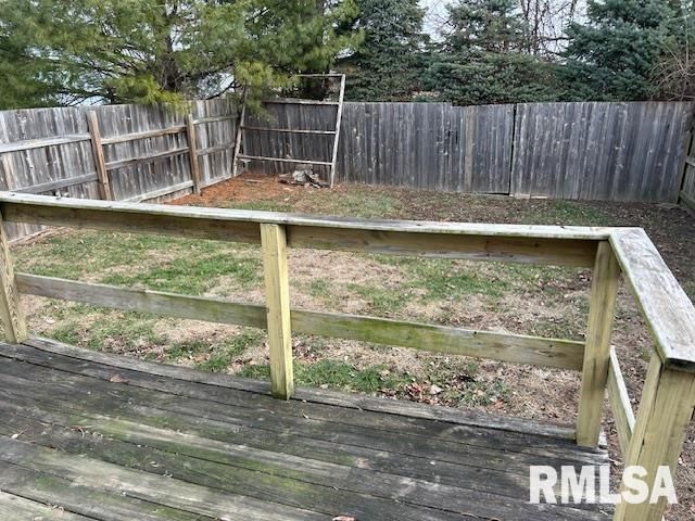 3136 Lakeshire Drive, Springfield, IL 62707