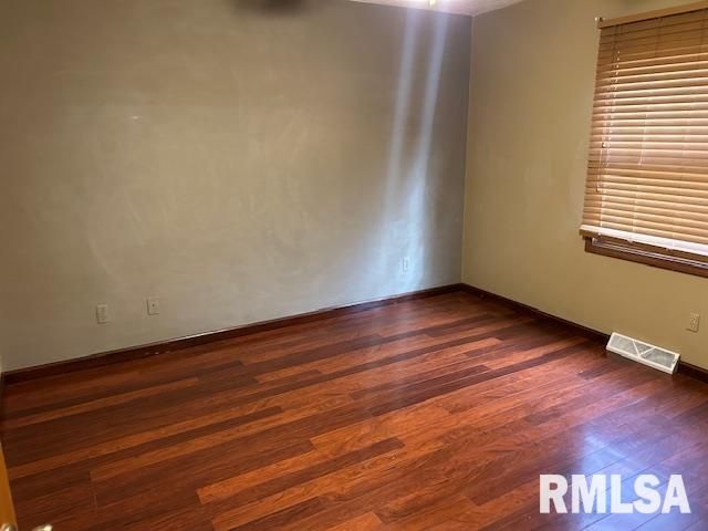 3136 Lakeshire Drive, Springfield, IL 62707